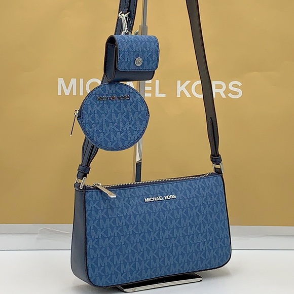 Michael Kors Jet Set Travel Crossbody w Tech Attch - Picture 3 of 16